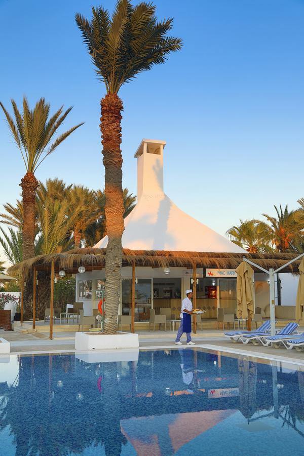 Hari Club Beach Resort Aghīr Exterior foto